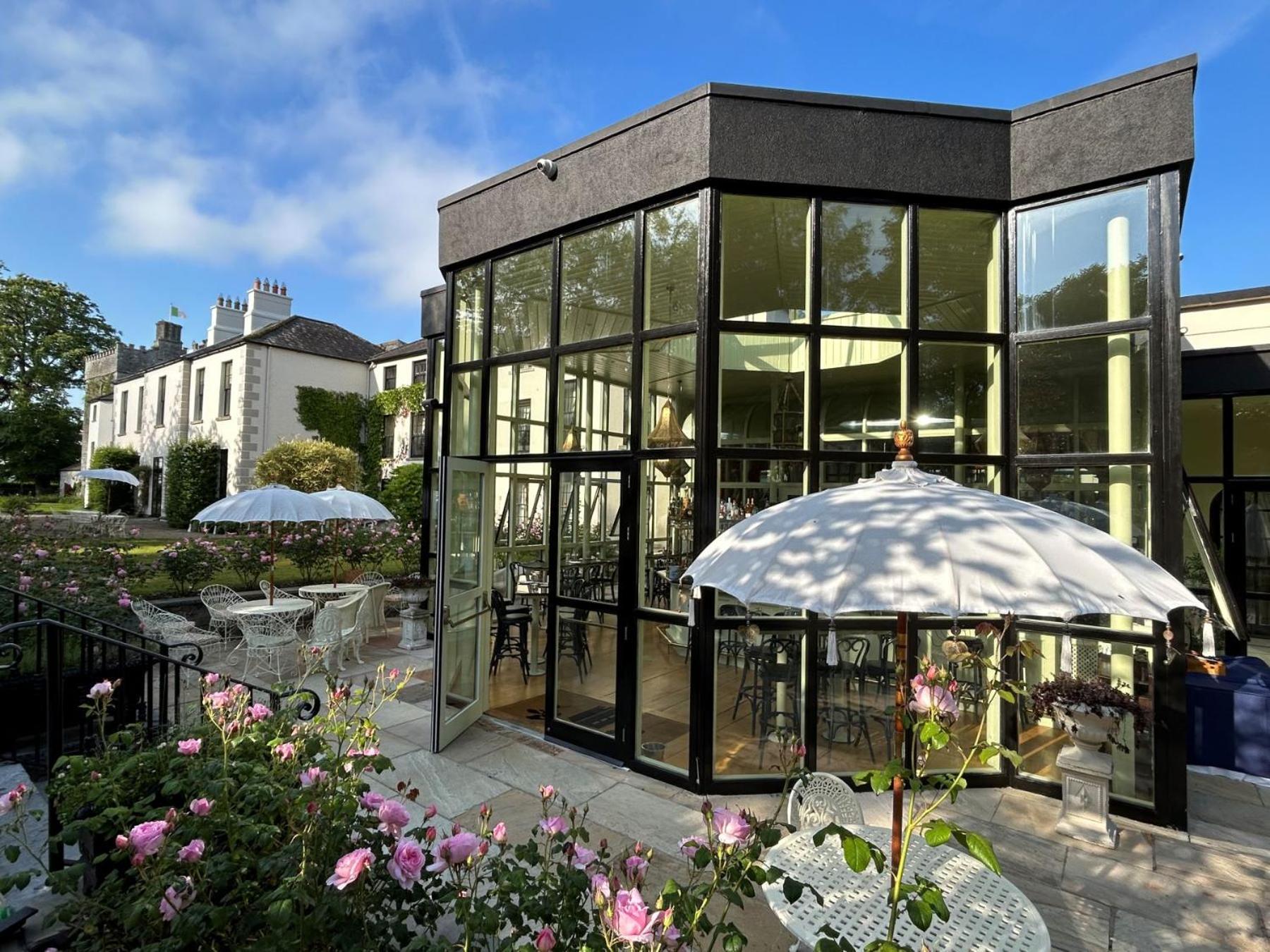 Hotel Barberstown Castle Straffan Esterno foto
