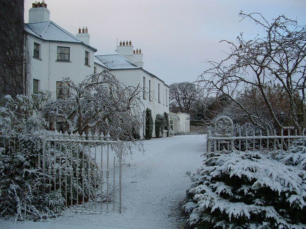 Hotel Barberstown Castle Straffan Esterno foto