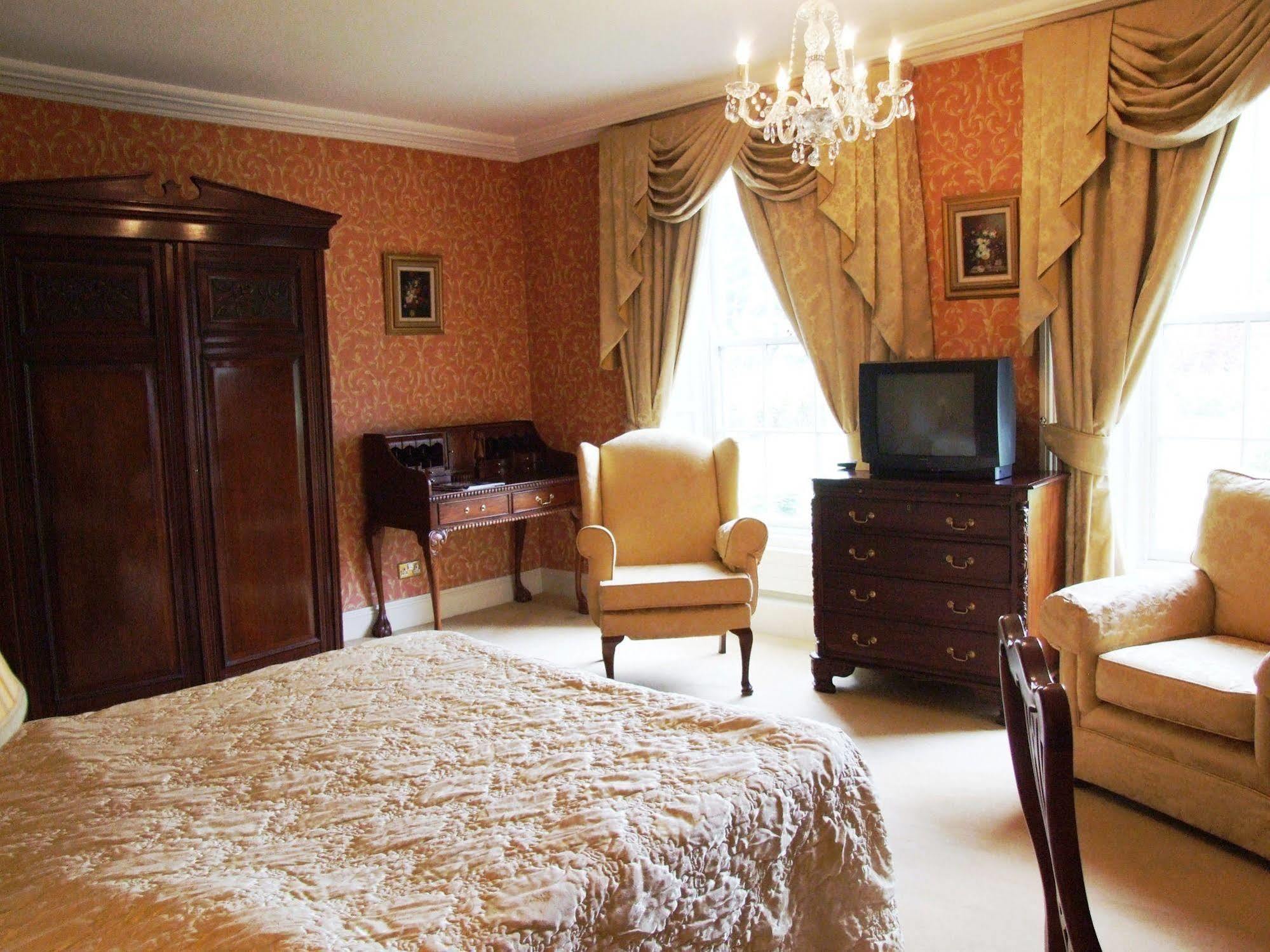 Hotel Barberstown Castle Straffan Esterno foto