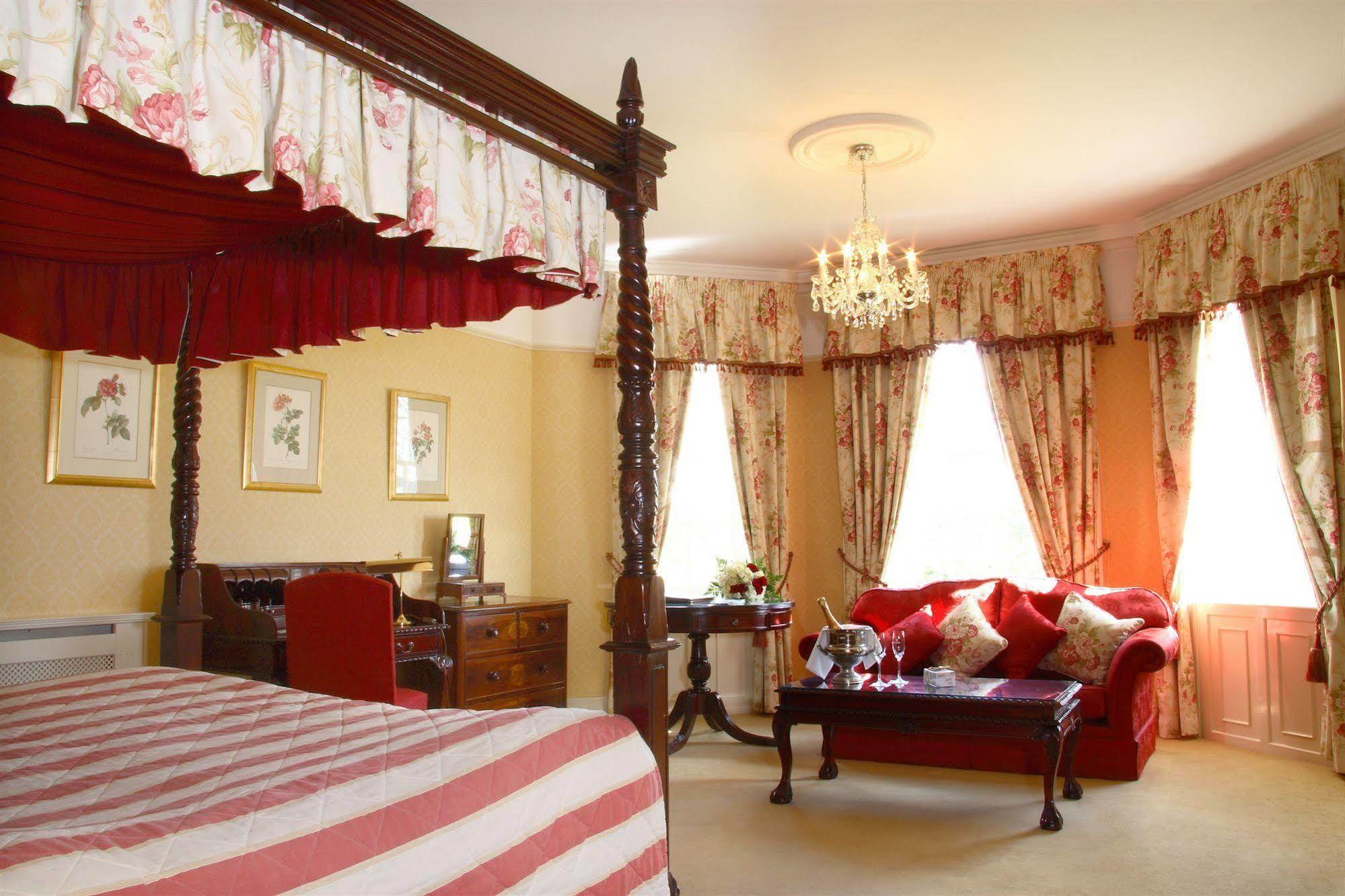 Hotel Barberstown Castle Straffan Esterno foto